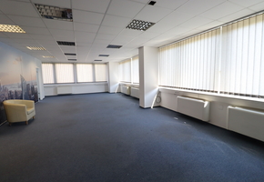 Budapest XIV. kerület Hungária körút iroda kiadó B kategóriás irodaházban