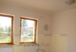 Budapest XIV. kerület Gvadányi út B kategóriás irodaházban iroda kiadó