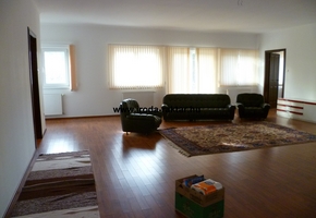 Budapest XVIII. kerület Gyöngyvirág utca 160nm iroda kiadó