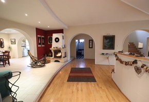 Pest megye Fót 1006nm-es telken önálló 320nm épület iroda céljára kiadó