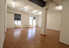 Budapest VIII. kerület Nagyvárad tér 191nm-es irodablokk kiadó