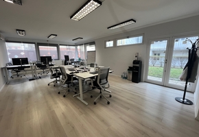 Budapest VI. kerület Bajza utca önálló 85nm-es iroda vagy bemutató terem céljára alkalmas épület kiadó