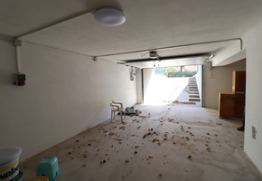 Pest vármegye Szigetszentmiklós  121nm-es légkondicionált önálló irodaépület, 121nm alagsori raktárhelyiséggel kiadó