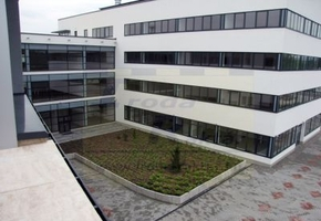 Budapest IV. kerület Ipari park utca újépítésű A kategóriás irodaházban iroda kiadó